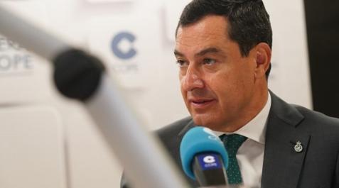 El presidente de la Junta de Andalucía, Juanma Moreno El presidente de la Junta de Andalucía, Juanma Moreno, en una entrevista en la Cadena COPE