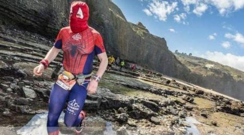 spiderman Abel Fernández Mendibil, apodado ‘Spiderman’, correrá hoy.