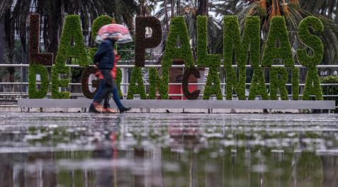 La tormenta tropical Hermine ha descargado agua durante todo el sábado en la capital grancanaria, pero de forma calmada y sin causar incidencias La tormenta tropical Hermine ha descargado agua durante todo el sábado en la capital grancanaria, pero de forma calmada y sin causar incidencias