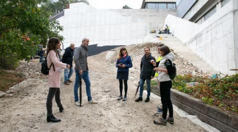 OBRAS-ASCENSOR-TRINITARIOS El antiguo solar de la grúa de Pamplona se convertirá en un parque