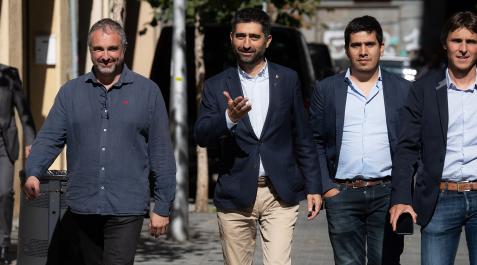 Junts El exvicepresidente del Govern, Jordi Puigneró, a su llegada a una reunión en la sede de Junts per Catalunya en Barcelona