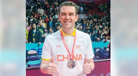 César Rupérez César Rupérez, con su medalla de plata