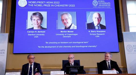 nobel-quimica-2022 Los científicos Carolyn Bertozzi, Morten Meldal y K.Barry Sharpless son los ganadores del Premio Nobel de Química por el desarrollo de la química del clic