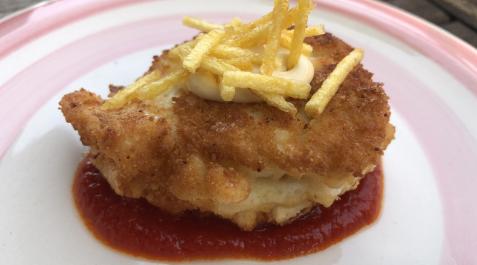 IMG_2934 Este huevo frito rebozado y con bechamel es una de las tres recetas de hoy.