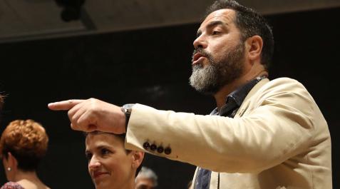 Ramón Alzórriz junto a María Chivite en el Parlamento Ramón Alzórriz junto a María Chivite en el Parlamento