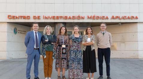 De izquierda a derecha: Juan José Gavira, Arantxa Gonzalez Miqueo, Marta Santisteban, Susana Ravassa, Begoña López y José Manuel Aramendía. De izquierda a derecha: Juan José Gavira, Arantxa Gonzalez Miqueo, Marta Santisteban, Susana Ravassa, Begoña López y José Manuel Aramendía.