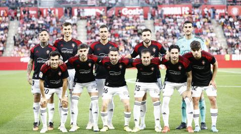Osasuna inició el partido con cinco cambios respecto al choque contra el Espanyol Osasuna inició el partido con cinco cambios respecto al choque contra el Espanyol