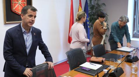 Mikel Irujo El consejero Irujo ha comparecido este miércoles en el Parlamento
