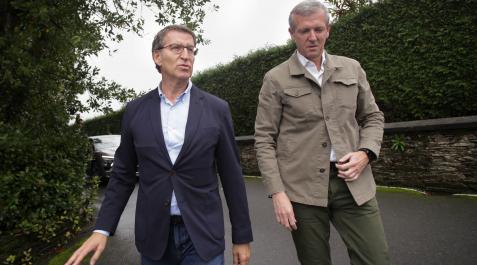 Alberto Núñez Feijóo Alfonso Rueda El presidente del Partido Popular, Alberto Núñez Feijóo, y el líder del PP de Galicia y presidente de la Xunta, Alfonso Rueda, a su llegada a la Pulpada de San Froilán, en la Finca A Fortaleza