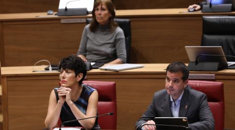 psn y geroa bai La consejera Elma Saiz (PSN), junto al consejero Mikel Irujo y Uxue Barkos, de Geroa Bai