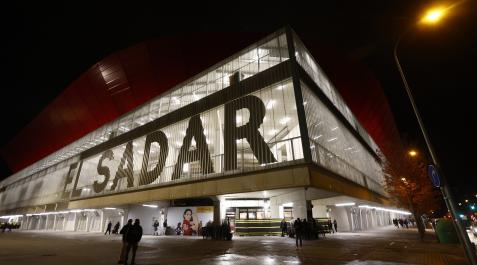 Exteriores de El Sadar, horas antes del inicio del choque El Sadar