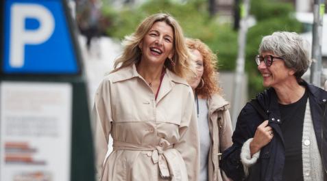 Yolanda-Diaz.jpg La vicepresidenta segunda del Gobierno y ministra de Trabajo y Economía Social, Yolanda Díaz, en una calle de Pamplona