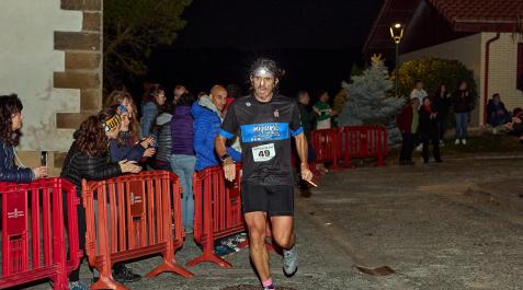Fotos del Cross Nocturno 'Larreak Bizirik' Fotos del Cross Nocturno 'Larreak Bizirik'