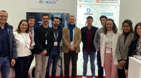 Representantes de empresas navarras junto a Manuel Ledesma Sánchez, consejero económico y comercial de la Oficina Económica y Comercial de España en Düsseldorf (en el centro de marrón) y su equip Representantes de empresas navarras junto a Manuel Ledesma Sánchez, consejero económico y comercial de la Oficina Económica y Comercial de España en Düsseldorf (en el centro de marrón) y su equip