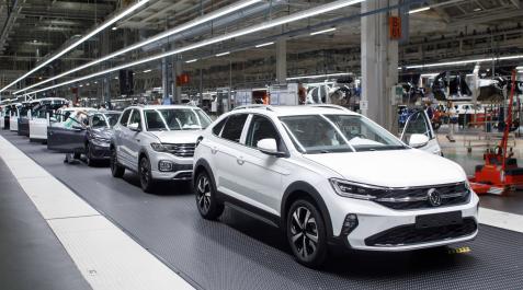 coches T: VOLKSWAGEN NAVARRA. VOLKSWAGEN TAIGO, T-CROSS Y POLO, EN LA MISMA LÍNEA DE PRODUCCIÓN