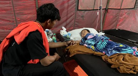 niño rescatado indonesia niño rescatado indonesia