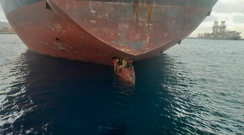 Fueron rescatados tras ser avistados en ese lugar tan peligroso del buque Fueron rescatados tras ser avistados en ese lugar tan peligroso del buque