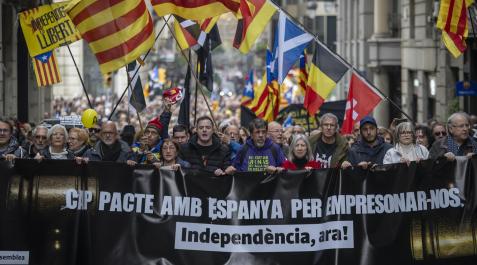Manifestación en Barcelona Cabecera de la manifestación, este martes en Barcelona
