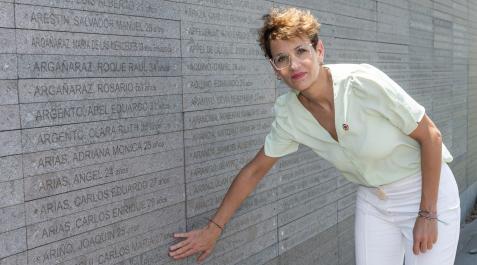 María Chivite, en Argentina María Chivite, en el Parque de la Memoria