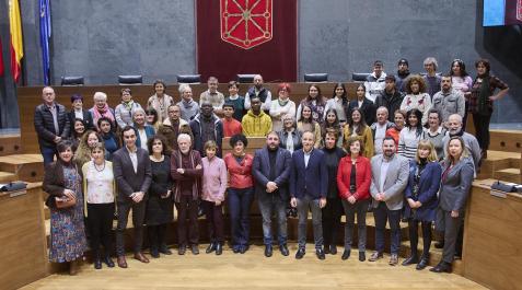 parlamento de navarra Acto Institucional de lectura de la Declaración Universal de Derechos Humanos, con motivo del Día Internacional de los Derechos Humanos, en el Parlamento de Navarra