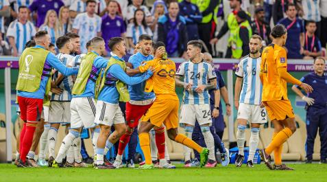 argentina-paises-bajos Pelea entre los futbolistas de las selecciones de Argentina y Países Bajos