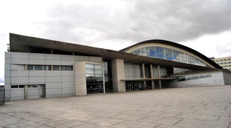 ciudad-deportiva-tafalla Vista del exterior de la ciudad deportiva de Tafalla