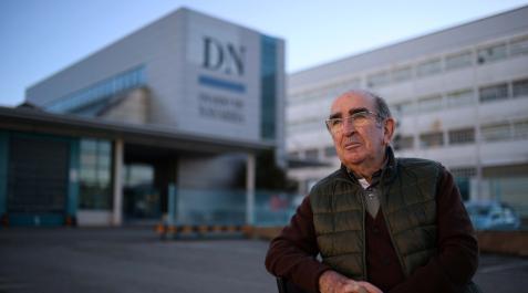 José Miguel Iriberri, fotografiado en las instalaciones de Diario de Navarra, donde trabajó durante 46 años y donde colabora con sus artículos José Miguel Iriberri, fotografiado en las instalaciones de Diario de Navarra, donde trabajó durante 46 años y donde colabora con sus artículos