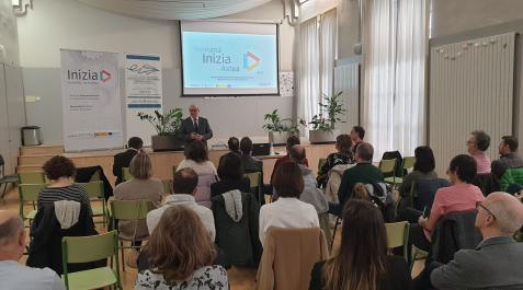 El consejero de Educación, Carlos Gimeno, en la apertura de la jornada. El consejero de Educación, Carlos Gimeno, en la apertura de la jornada.