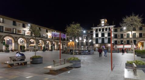 Plaza de los Fueros de Tudela Vista nocturna de la Plaza de los Fueros de Tudela