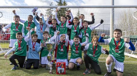 Juan Bautista Irurzun El Colegio Juan Bautista Irurzun, de Peralta, es el vigente campeón del Interescolar