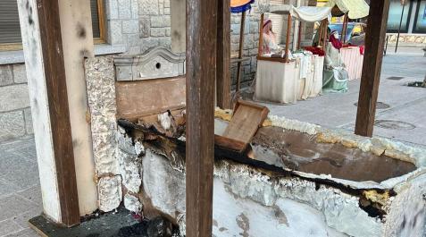 Destrozan y queman parte del Belén a tamaño real expuesto en Los Molinos Destrozan y queman parte del Belén a tamaño real expuesto en Los Molinos