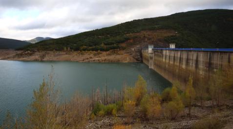 Los embalses de Navarra aumentan esta semana su reserva de agua de forma leve. En la imagen, el embalse de Itoiz el 25 de noviembre Los embalses de Navarra aumentan esta semana su reserva de agua de forma leve. En la imagen, el embalse de Itoiz el 25 de noviembre