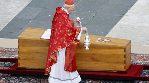 El funeral de Benedicto XVI, en imágenes El funeral de Benedicto XVI, en imágenes