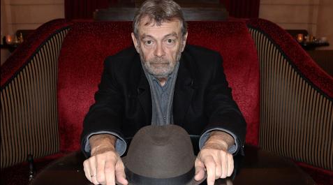 Lemaitre El escritor francés Pierre Lemaitre ha iniciado una nueva serie de novela histórica y aventuras con 'El ancho mundo'