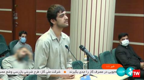 Iran executes two mor (36515534) Captura de la televisión oficial iraní de Mohammad Mahdi Karami, uno de los dos jóvenes ejecutados, durante su juicio