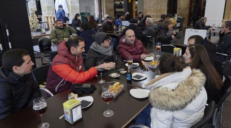 Las comidas en grupo han llenado los restaurantes el último mes y medio Las comidas en grupo han llenado los restaurantes el último mes y medio