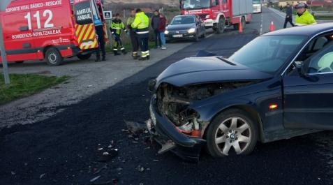 FmN1MteWIAUZKWS Así quedó el coche tras la colisión.