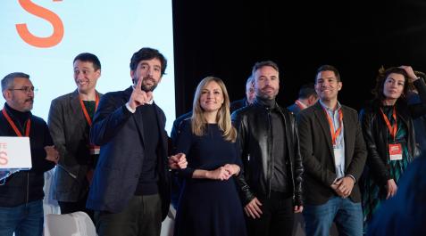 Nueva ejecutiva de Ciudadanos La presidenta de Ciudadanos (Cs), Patricia Guasp (c), y la nueva ejecutiva del partido en la clausura de la VI Asamblea General de Ciudadanos
15/01/2023