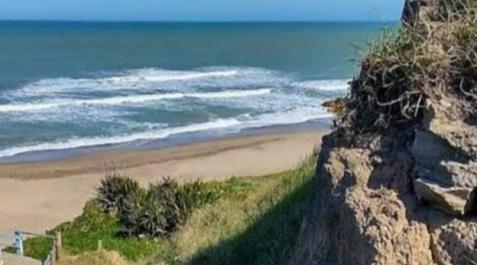 balneario-La-Escondida-Mar-Plata El balneario nudista de La Escondida, en Mar de Plata (Argentina)
