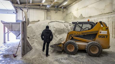 Pamplona dispone de un almacén de sal a granel, con capacidad aproximada de 200 toneladas Almacén de sal