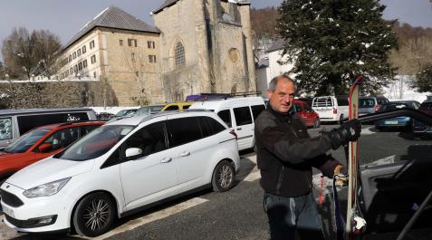 Fotos del ambiente en la nieve en Roncesvalles. Fotos del ambiente en la nieve en Roncesvalles.