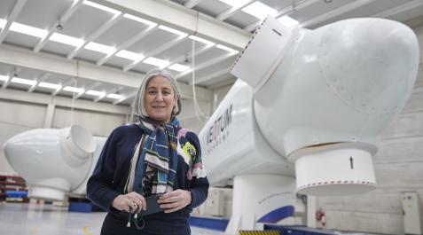 elenaTres Elena Tres Cruz posa en el interior de las instalaciones de Ventum Academy en el polígono de Noáin-Esquíroz