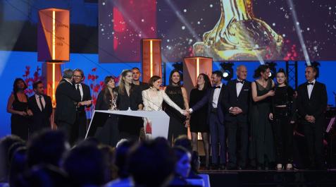alcarras-premis-gaudi La película 'Alcarràs', de Carla Simón, gana en la gala de los XV Premis Gaudí el Premio a Mejor Película