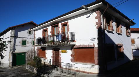 arantza Consultorio de Salud de Arantza, enclavado en la calle Salbatore