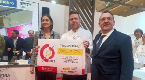 Jorge Otxoa Jorge Otxoa, con su premio en Madrid Fusión