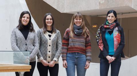 Miriam Osés, Idoia Ariz, Nazareth Torres y Leyre Azpilicueta De izquierda a derecha, las investigadoras Miriam Osés, Idoia Ariz, Nazareth Torres y Leyre Azpilicueta en la UPNA