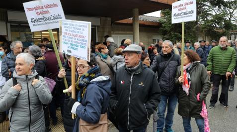 Alsasua salud Imagen de una de las últimas concentraciones junto al Centro de Salud de Alsasua.