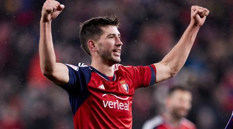 Osasuna Puños en alto de David García tras eliminar al Sevilla en los cuartos de final de la Copa del Rey