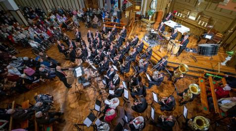 Fotos del concierto de la Pamplonesa y Voces de Oro en la Casa de la Misericordia de Pamplona. Fotos del concierto de la Pamplonesa y Voces de Oro en la Casa de la Misericordia de Pamplona.