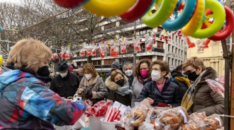 _Q5A9348 Hoy se celebra de nuevo el tradicional Mercadillo de San Blas en Pamplona.